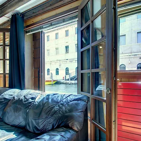 Appartamento Canal-door *